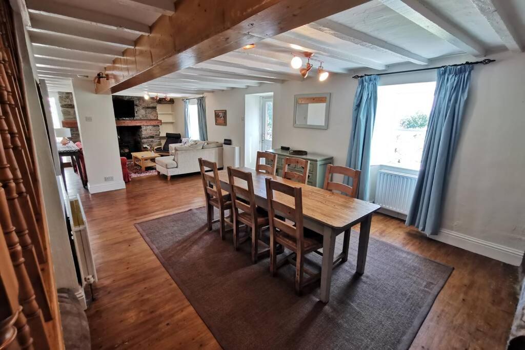 MonreithCosy, Coastal Retreat With A Large Garden别墅 外观 照片
